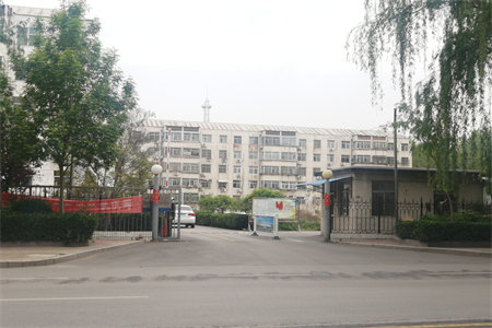 酿造厂小区3室2厅2卫118㎡带28平大附房54万